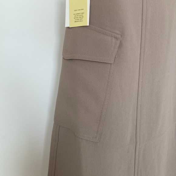 Aritzia skirt - Picture 5 of 9